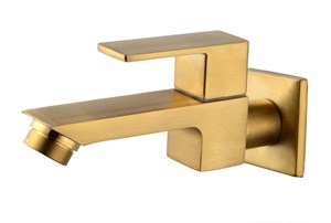 ברז קיר מים קרים מרובע זהב AQUILA